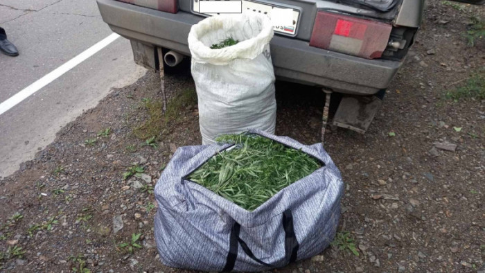 Больше 5 кг марихуаны обнаружили сотрудники ДПС в салоне «Жигулей» в Забайкалье