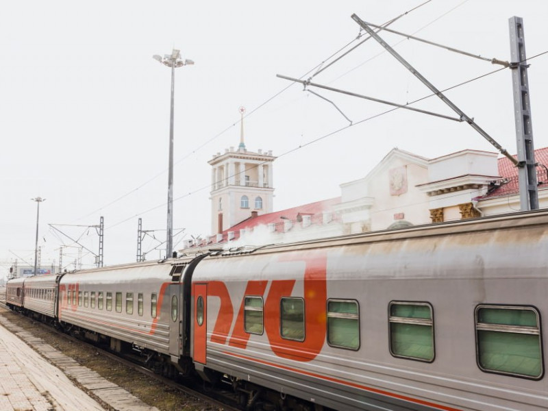 Дополнительный поезд назначили из-за задержки пассажирского поезда Владивосток-Москва