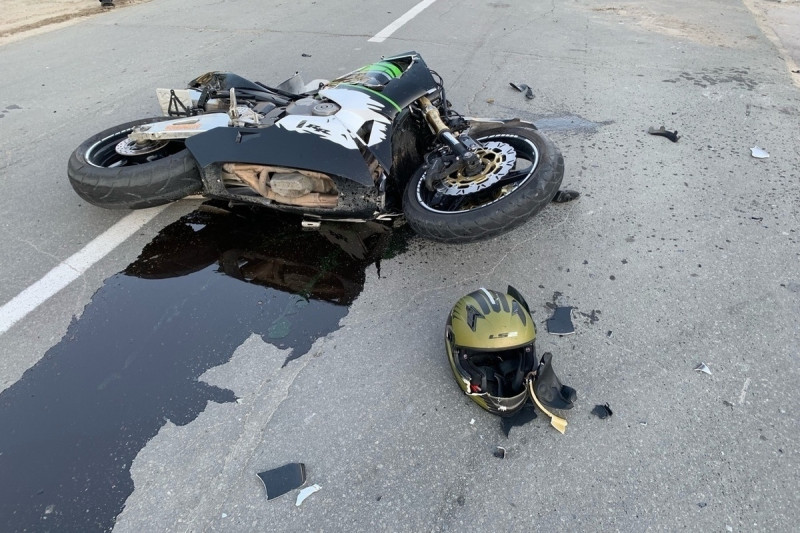 Мотоциклист два раза прокрутился в воздухе в ДТП с Toyota Succeed в Нерчинске