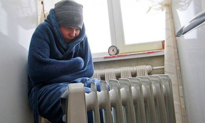 Жители Антипихи продолжают замерзать, несмотря на вмешательство Сапожникова