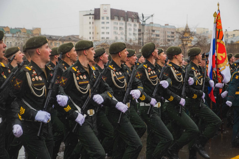 Фото парада. 7 Мая 2014 репетиция парада. Парад на Советской площади. Репетиция парада Челябинск.