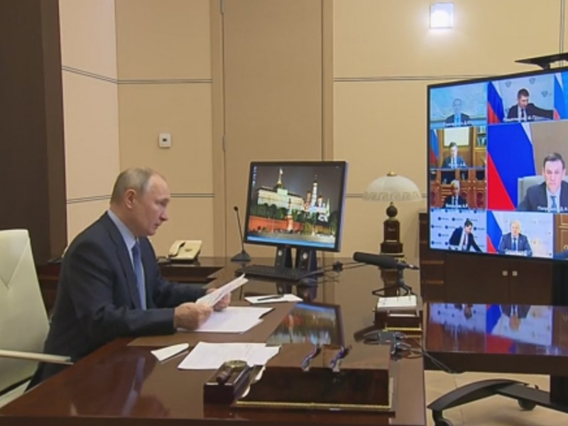 Губернатор Забайкальского края принял участие в видеоконференции с Владимиром Путиным