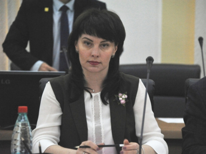 Щеглова объяснила, почему вакцина от COVID поступает в Забайкалье небольшими партиями