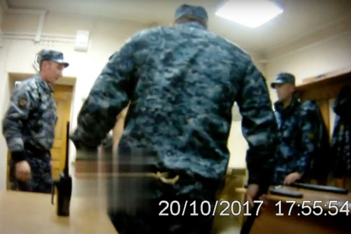 Кадры пыток заключённых опубликовал «Двач» - в подборке есть Забайкальский край