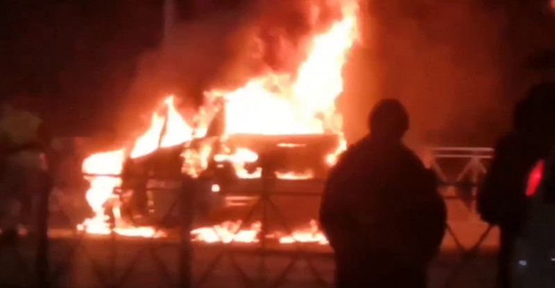 Автомобиль загорелся после ДТП с фурой на трассе под Читой