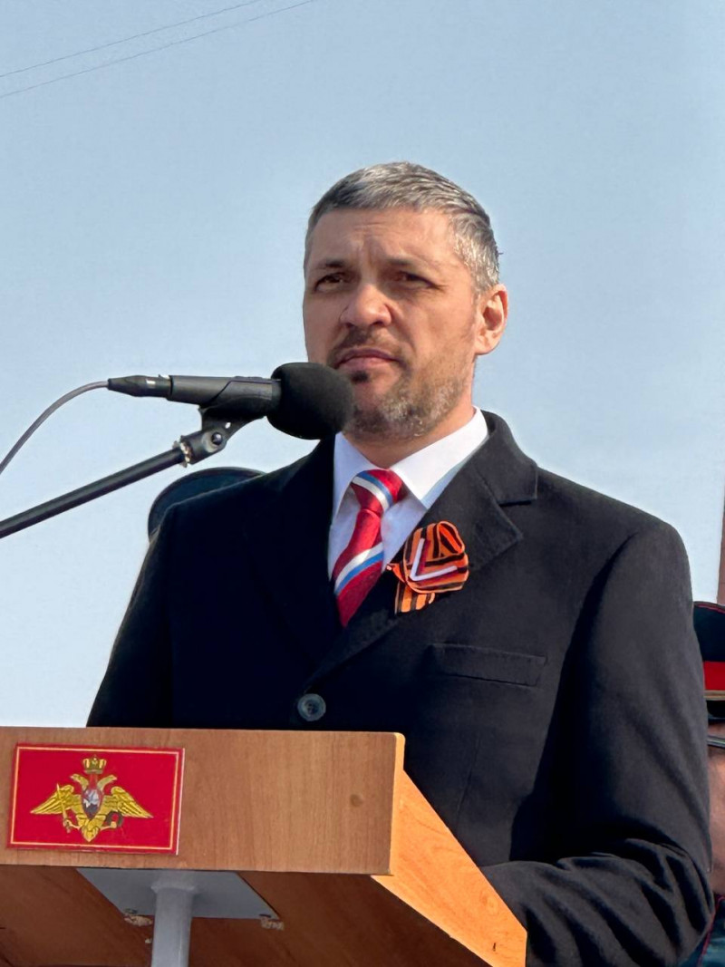 Губернатор края поздравил с Днём Победы забайкальцев на главной площади Читы