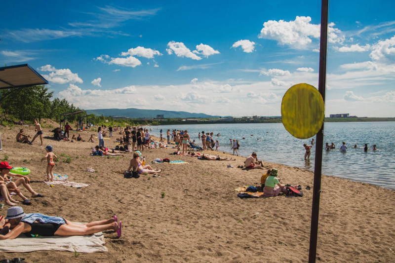 Городской пляж на озере Кенон в Чите объявлен открытым с 10 июня