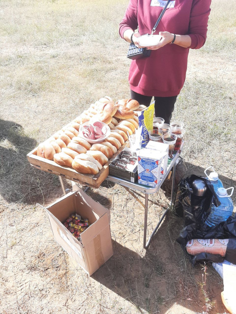 Жители Читы организовали пункт горячего питания около воинской части в Песчанке