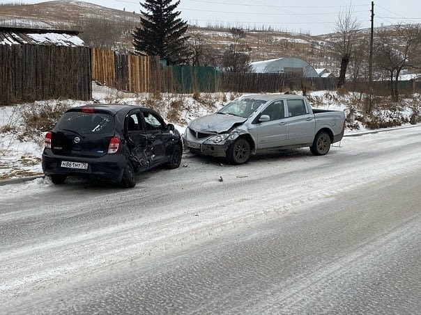 Три жителя Забайкалья пострадали в ДТП на трассе Чита — Хабаровск