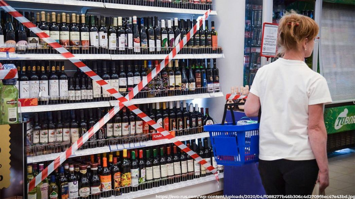 Алкоголь не будут продавать в магазинах 1 сентября