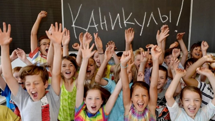 Школьники уйдут на каникулы после 22 мая в Забайкалье