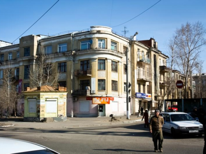 Фасад генеральской сталинки на Амурской в Чите восстановят за 7 млн руб.