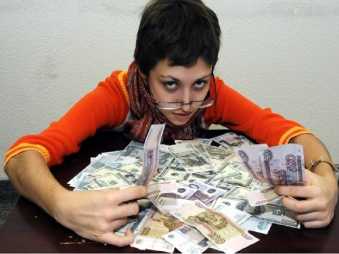 Бухгалтер в Петровск-Забайкальском районе украла более 300 тысяч рублей