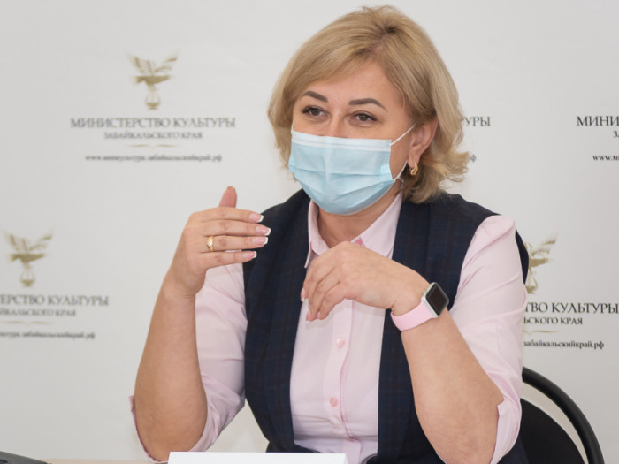 Министр культуры Левкович рассказала, что вся её семья поставила прививку от COVID