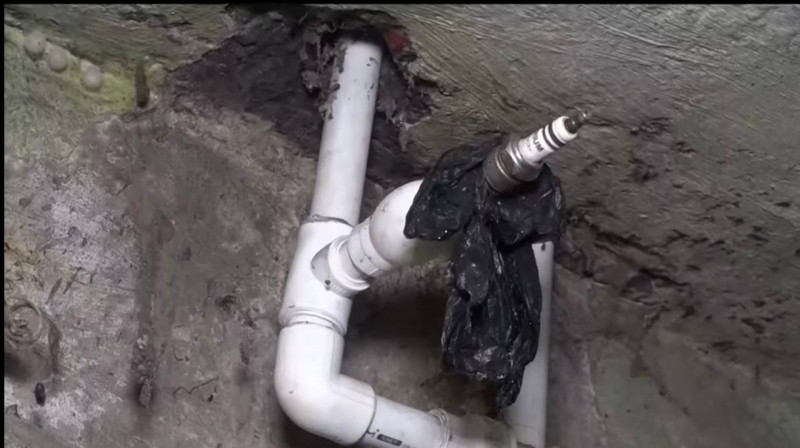 Жители Борзи незаконно сливают воду из системы отопления