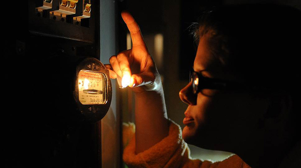 Свет отключили в посёлках Антипиха и Кадала 6 декабря из-за ремонта на сетях
