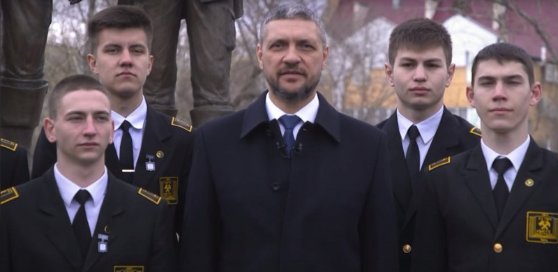 Губернатор Забайкалья Осипов поздравил геологов с праздником