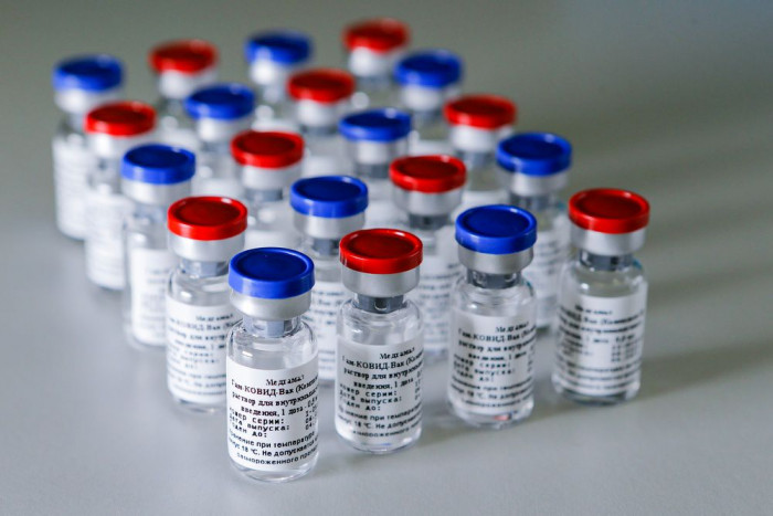 Больше 23 тысяч доз вакцины от COVID-19 оказались непригодны из-за неправильного хранения