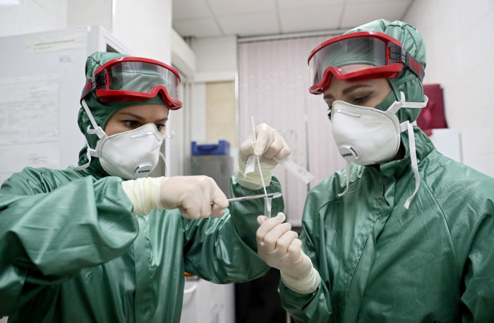 Всего 37 человек заразились COVID в Забайкалье за сутки