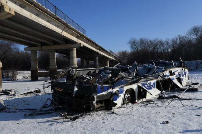 Фельдшер рассказала о медосмотре водителя  автобуса, упавшего с моста в Сретенске