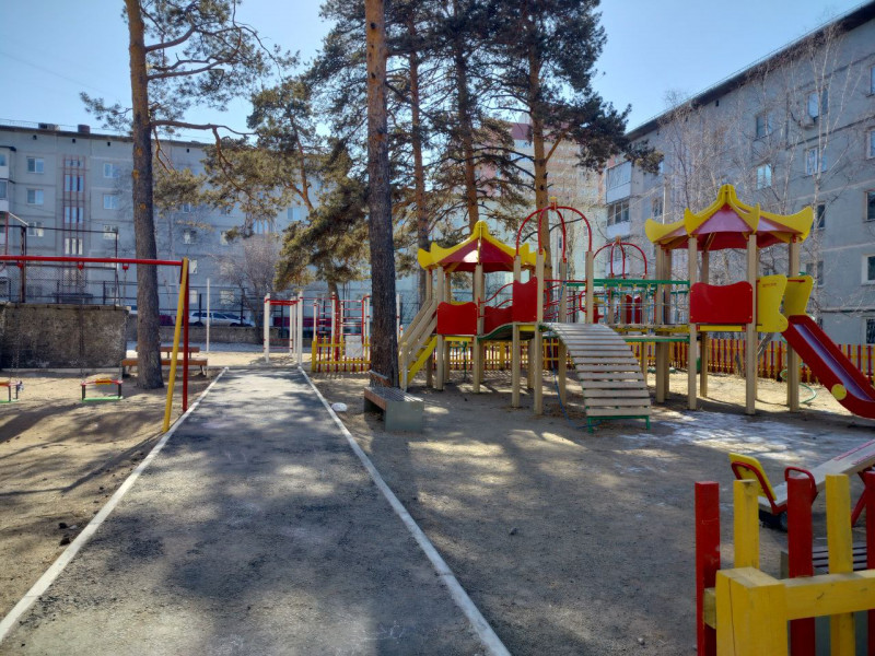 Детская площадка в Чите
