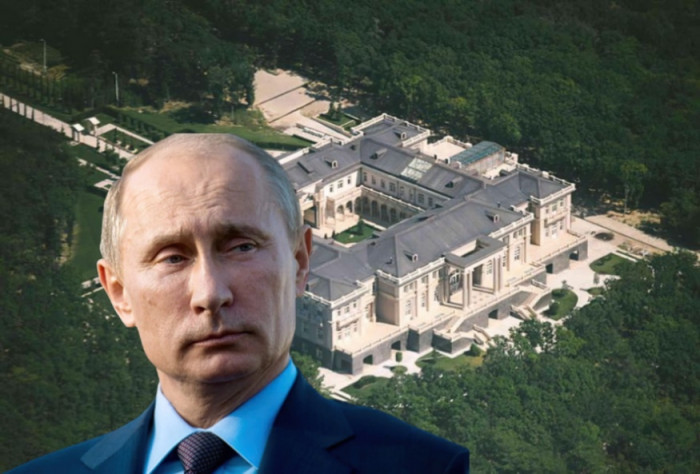 Путин опроверг наличие у него дворца в Геленджике