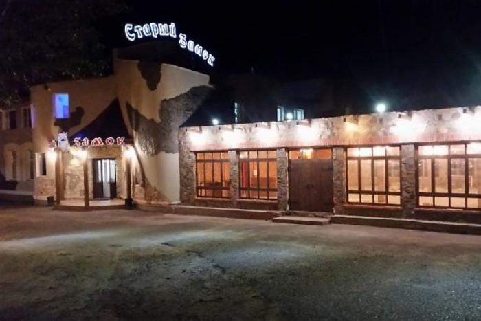 Ресторан «Старый замок» в Чите второй раз поймали на незаконной свадьбе