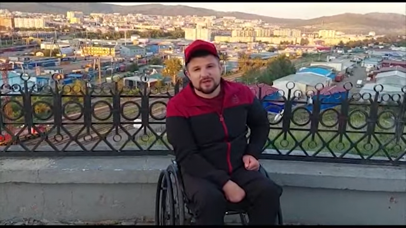 Встречавшийся с Осиповым инвалид-колясочник попросил у администрации Читы жильё