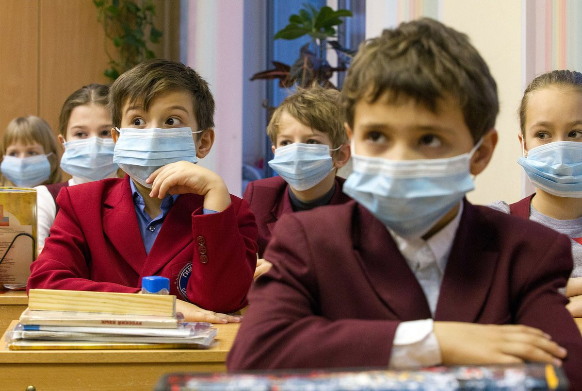 Школьники в Забайкалье стали чаще попадать в больницы с ОРВИ и гриппом