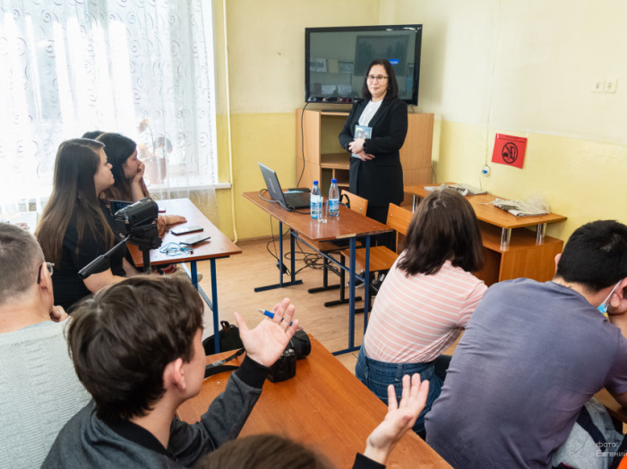 Урок патриотизма провели для студентов Забайкальского училища культуры