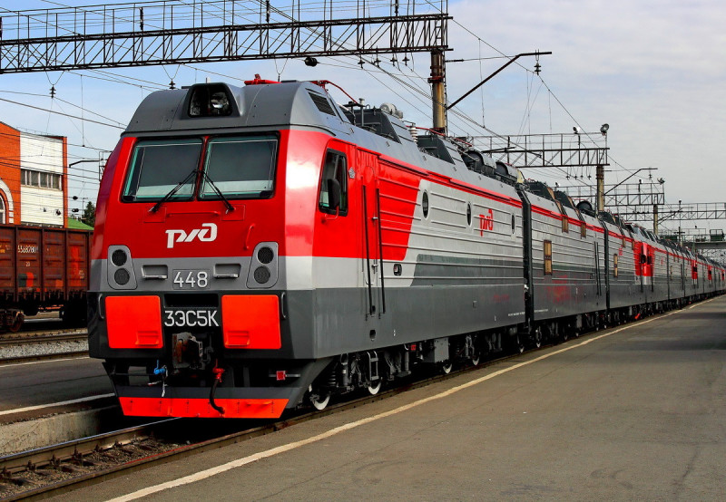 Неизвестные сообщили о минировании поезда, который приближается к Могоче