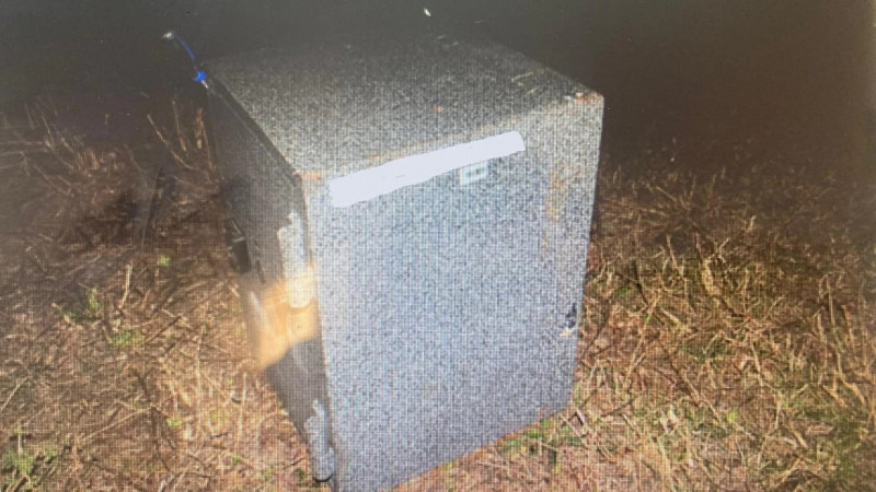 Грабители вынесли 300-килограммовый сейф с 1 млн рублей в селе Забайкалья