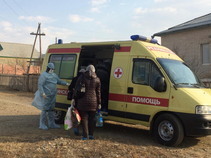 Заболевших коронавирусом 13 жителей Могойтуя вывезли в Читу