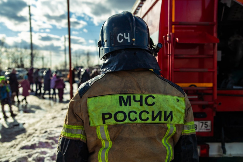 Амурские спасатели приехали тушить ландшафтные пожары в Забайкалье (ВИДЕО)