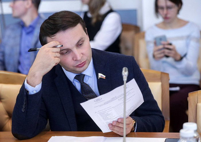 Депутат Госдумы обратится в прокуратуру Забайкалья из-за расчётов средней зарплаты