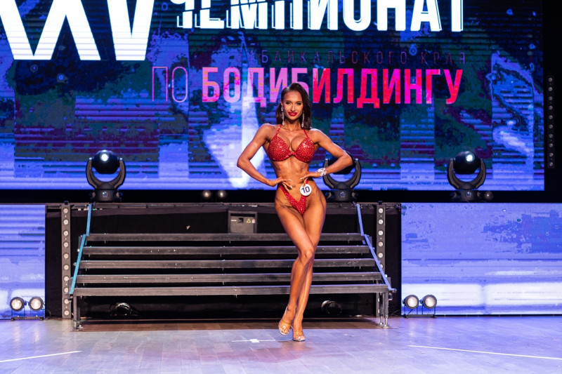 Дарья Сульженко из Читы заявила, что за 2 года получила все награды в РФ по фитнес бикини