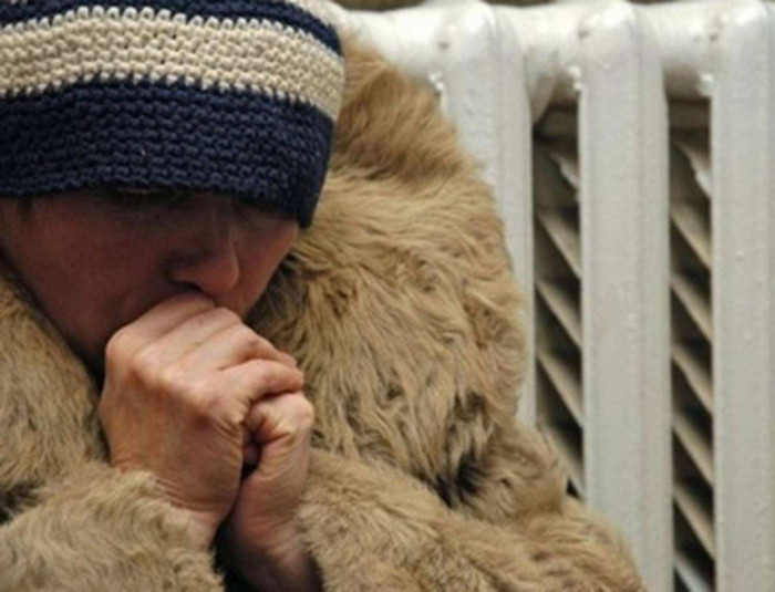 Жилые дома в Орловске остались без отопления на месяц из-за ремонта теплотрассы