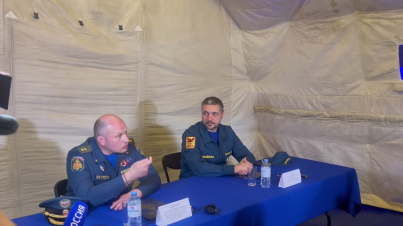 «Мы готовы помогать, только попросите»  - Глава МЧС России обратился к погорельцам из села Баляга
