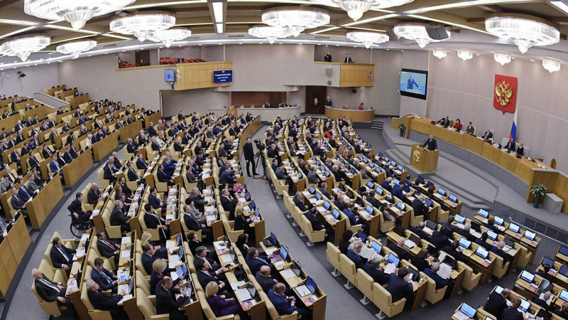 Единороссы предложили отменить возрастное ограничение на службу в армии России