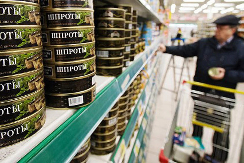 Завезённые в магазины Забайкалья фальсифицированные консервы начали убирать из продажи