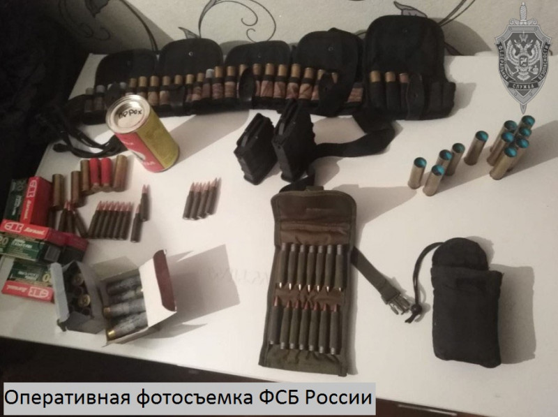 Сотрудники УФСБ в Забайкалье обнаружили схрон с патронами и гранатой РГ-42