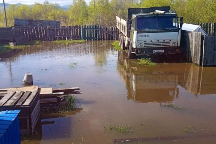Вода подтопила 24 участка в посёлке Кокуй в Сретенском районе Забайкалья