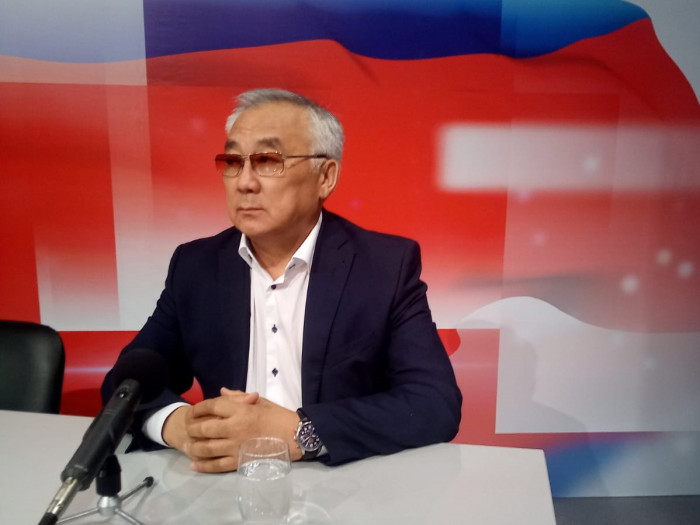 Сенатор Жамсуев: «Нужно продолжить движение вперёд»