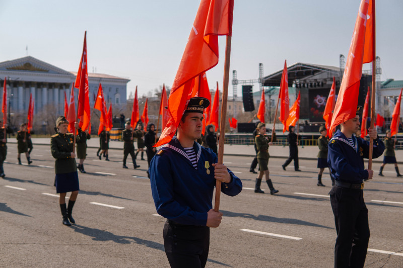 Количество флагов ко Дню Победы увеличили в Чите в 2 раза