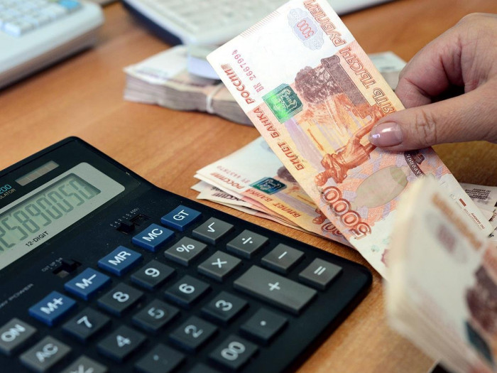 Принят закон о снижении налогов для пострадавшего от COVID-19 бизнеса в Забайкалье