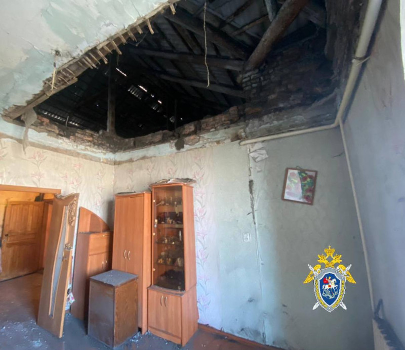 СК Забайкалья начал проверку обрушения потолка в Борзе