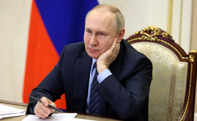 Губернатор Осипов примет участие в совещании с Путиным