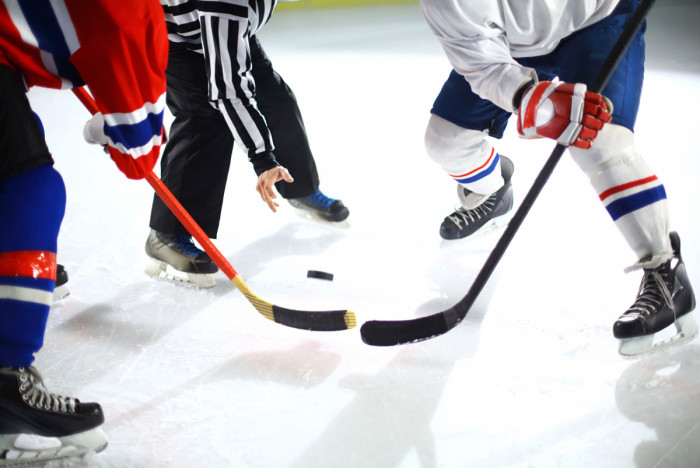 Хоккейный сезон в Забайкалье откроют фаер-шоу и световым представлением (6+)