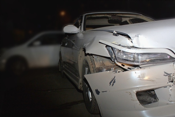 Водитель Toyota Mark II врезался в дерево в Карымском районе Забайкалья