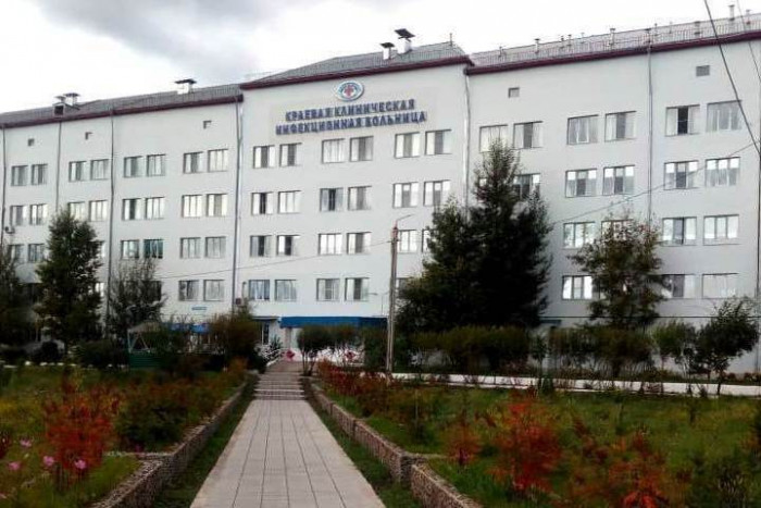Сергей Юрчук ушёл с поста главврача инфекционной больницы в Чите